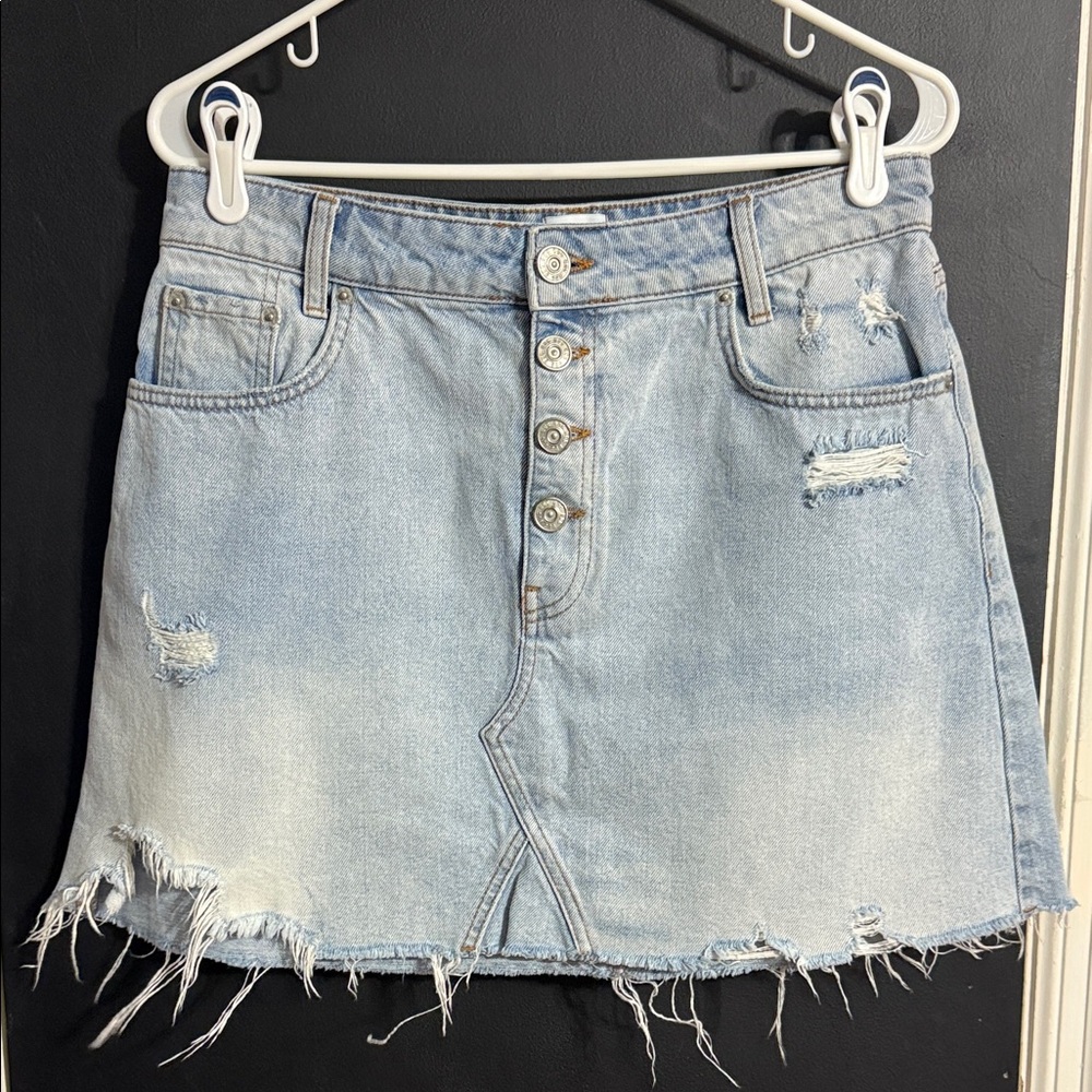 BDG Distressed A-Line Button Fly Festival Denim Mini Skirt Raw Hem Size: L